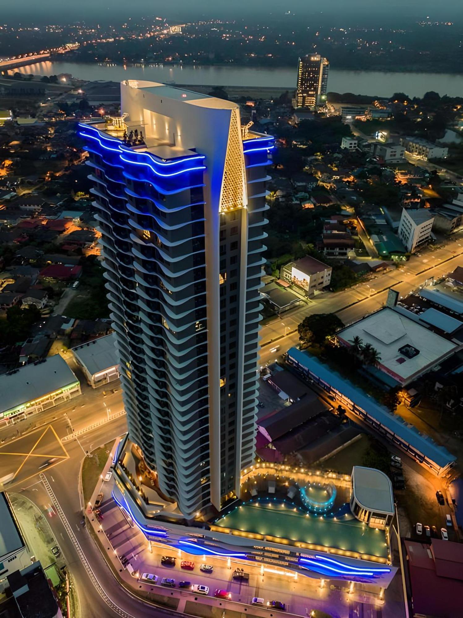 2Br Premium Suites Troika Kota Bharu By Aghome Экстерьер фото