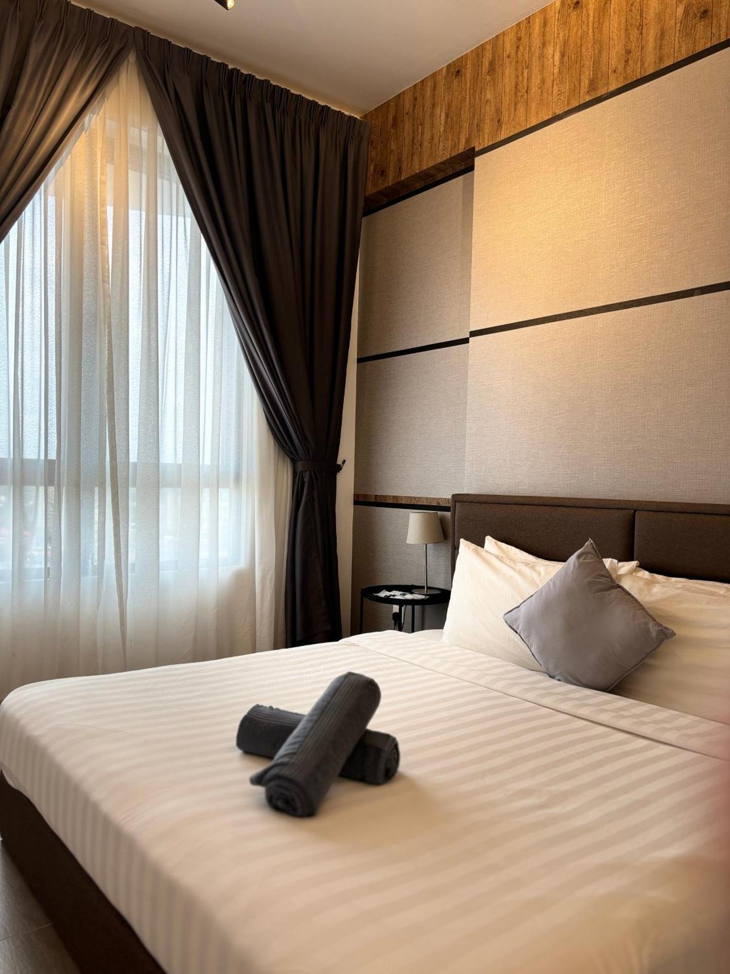 2Br Premium Suites Troika Kota Bharu By Aghome Экстерьер фото